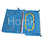 Optical fiber splicer tray for pigtail